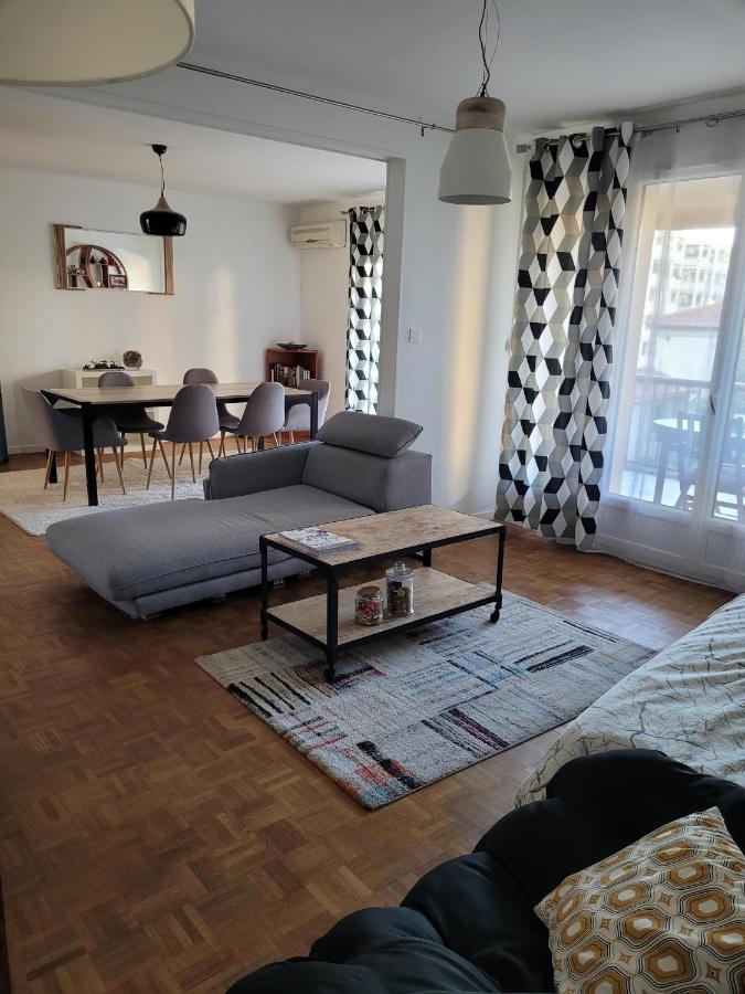 Appartement Jean Vilar أفينيون المظهر الخارجي الصورة